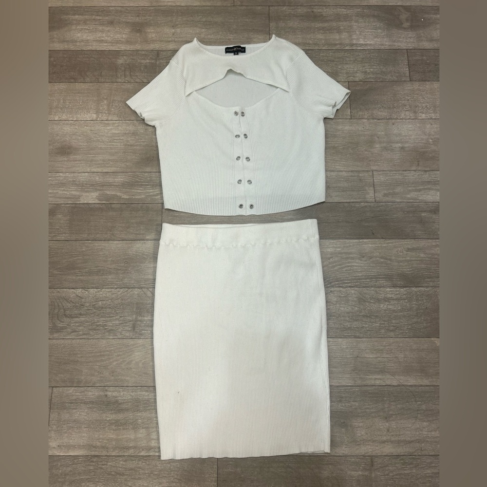 Almost Famous White 2 Piece Skirt Set